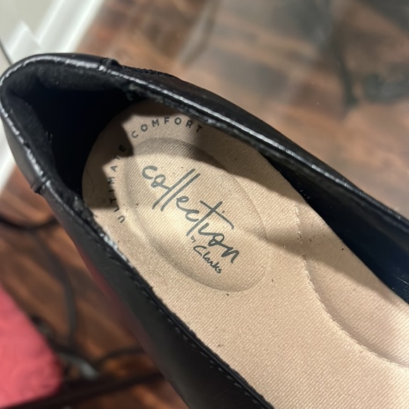 Women’s work shoes - Picture 2 of 3